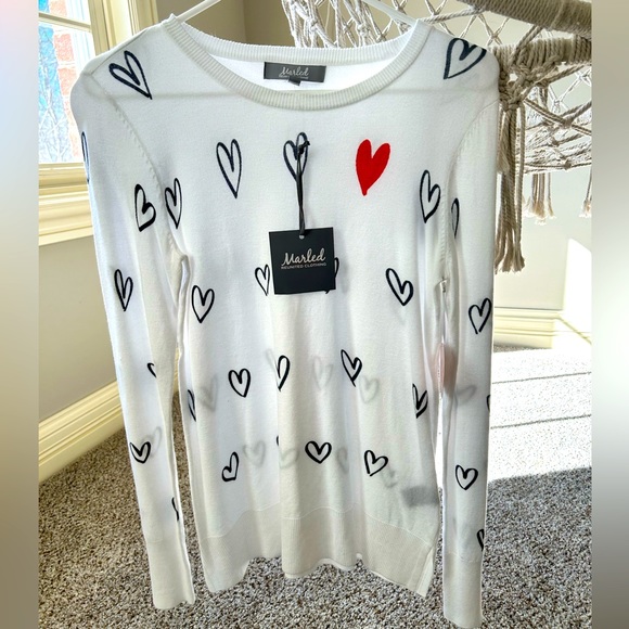 Valentines Sweater - Picture 1 of 2